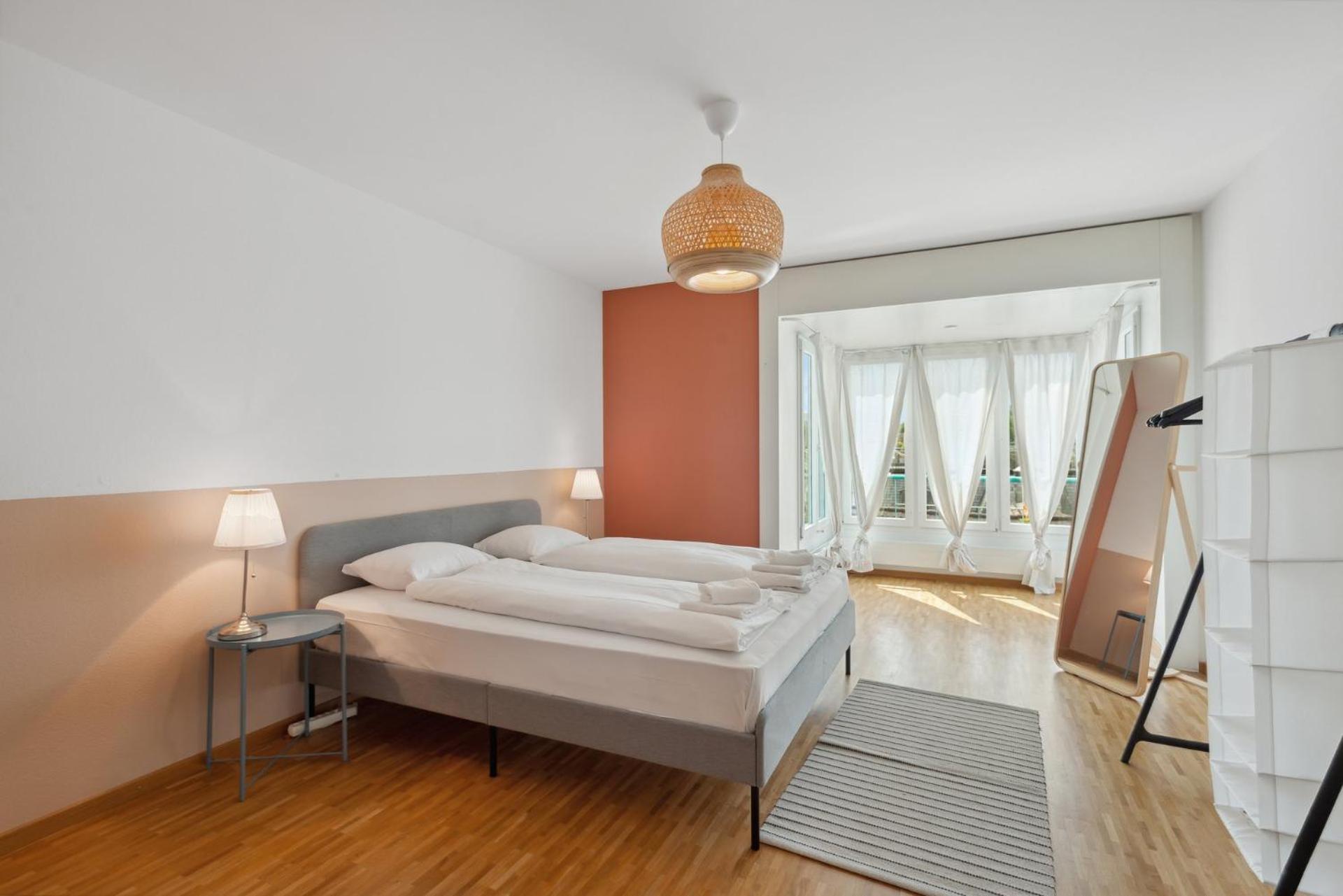 Spacious Central Apartments Hoting Цюрих Экстерьер фото