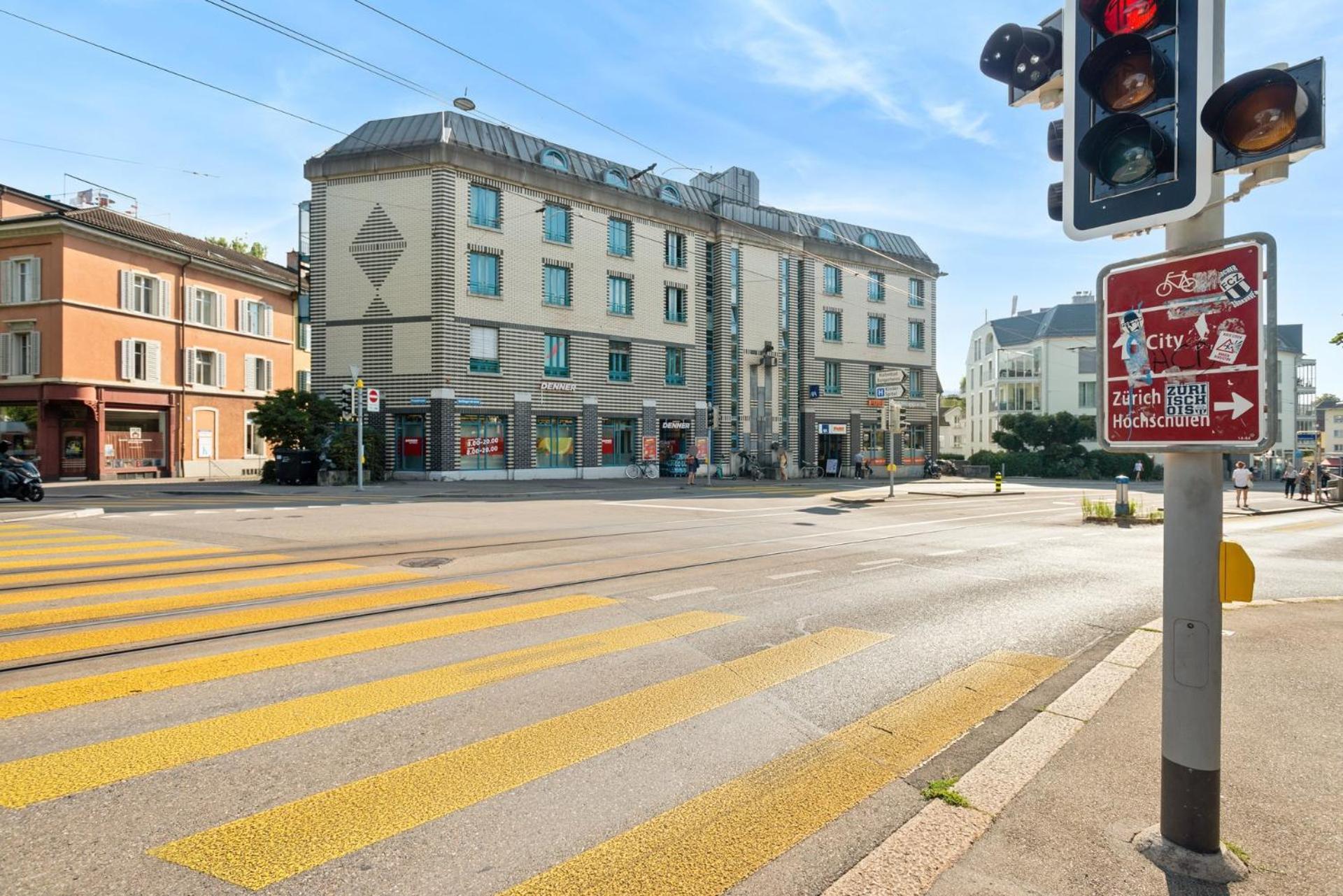 Spacious Central Apartments Hoting Цюрих Экстерьер фото