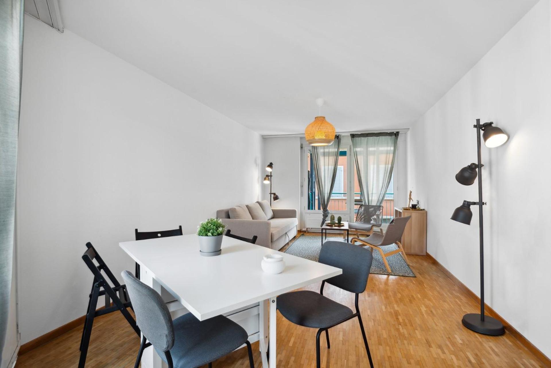 Spacious Central Apartments Hoting Цюрих Экстерьер фото