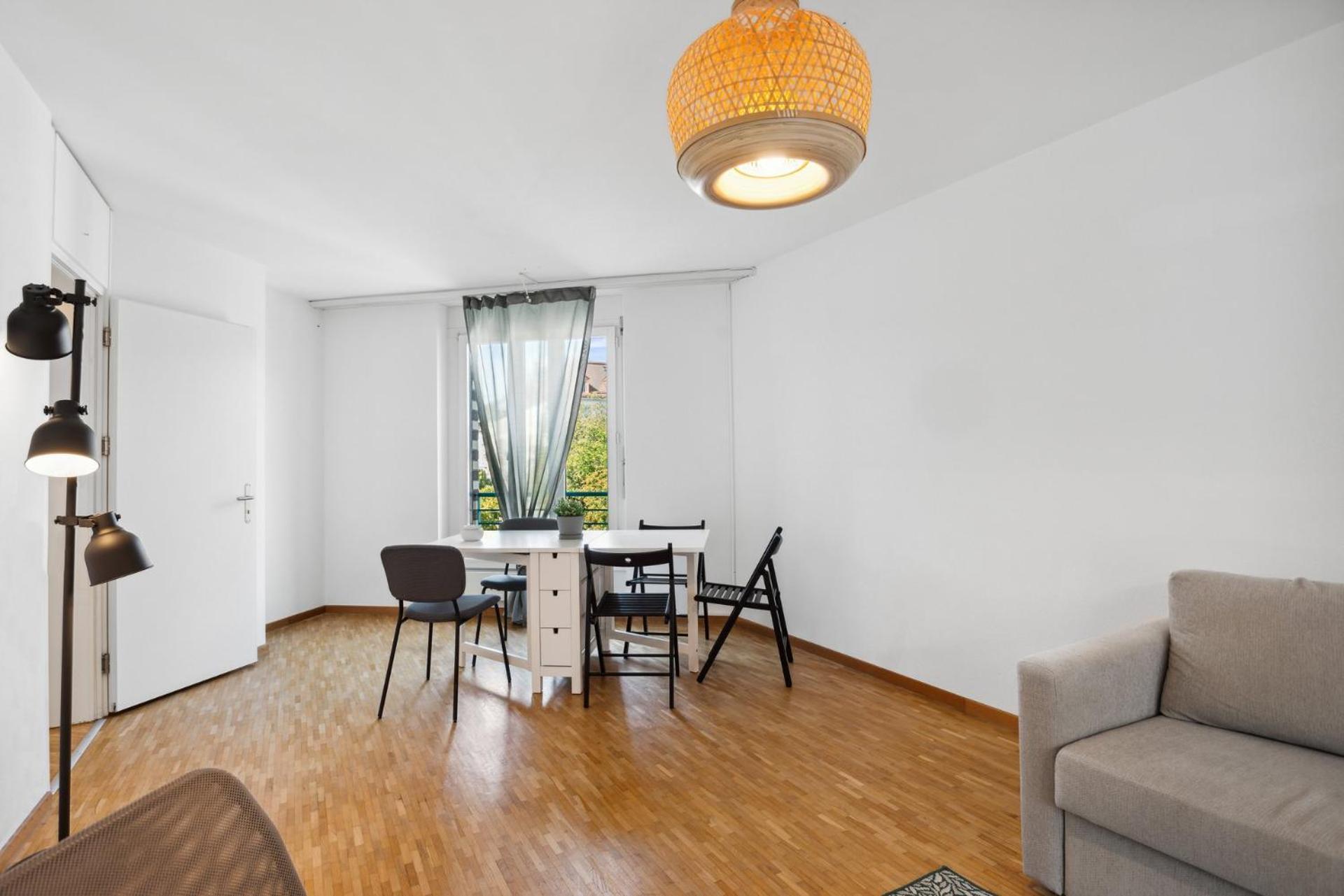 Spacious Central Apartments Hoting Цюрих Экстерьер фото