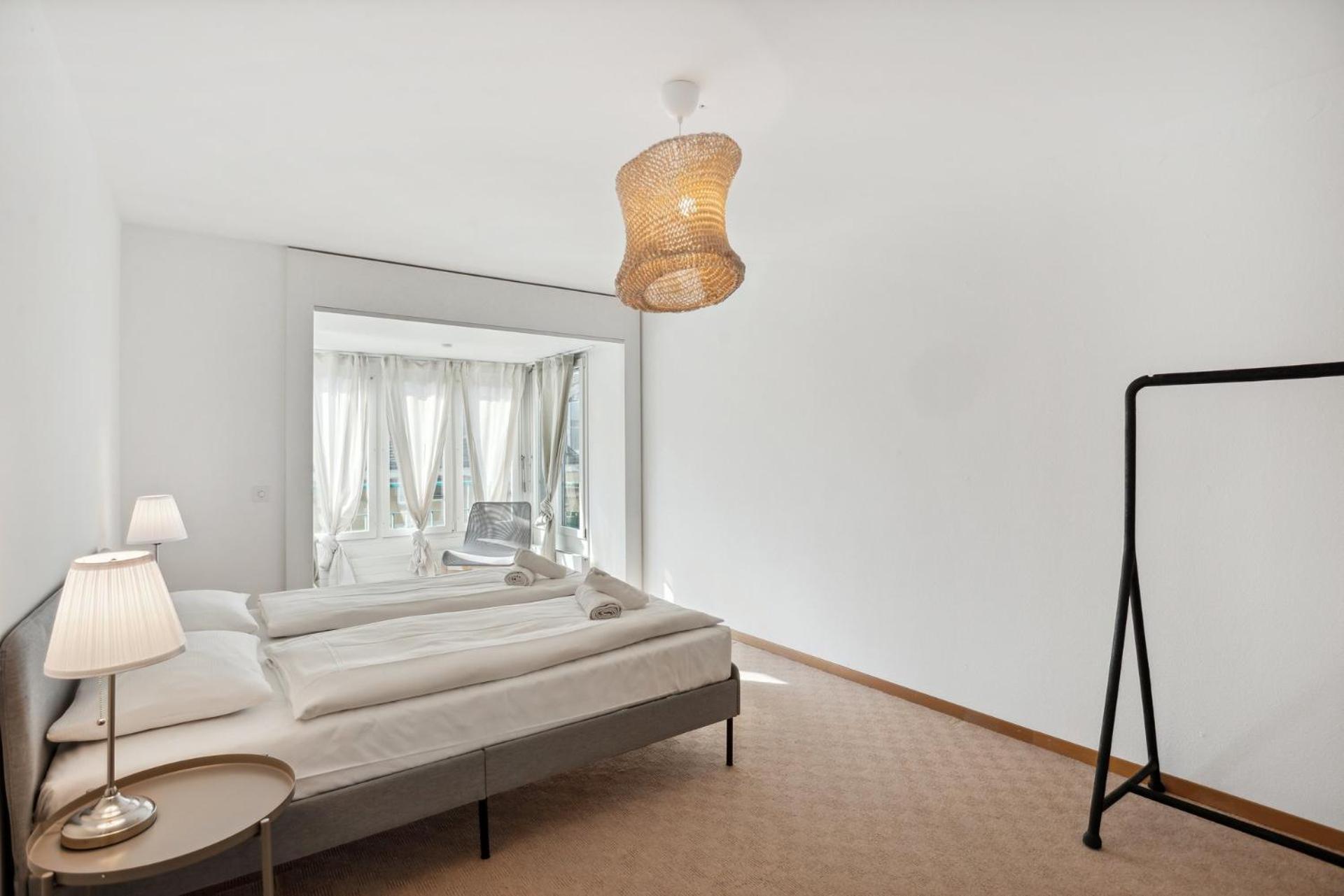 Spacious Central Apartments Hoting Цюрих Экстерьер фото
