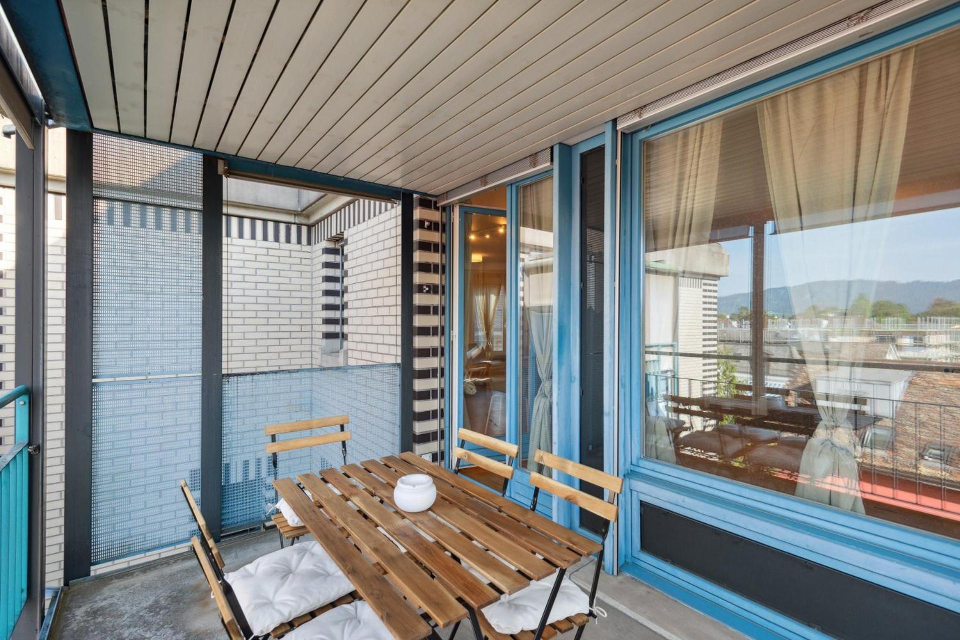 Spacious Central Apartments Hoting Цюрих Экстерьер фото